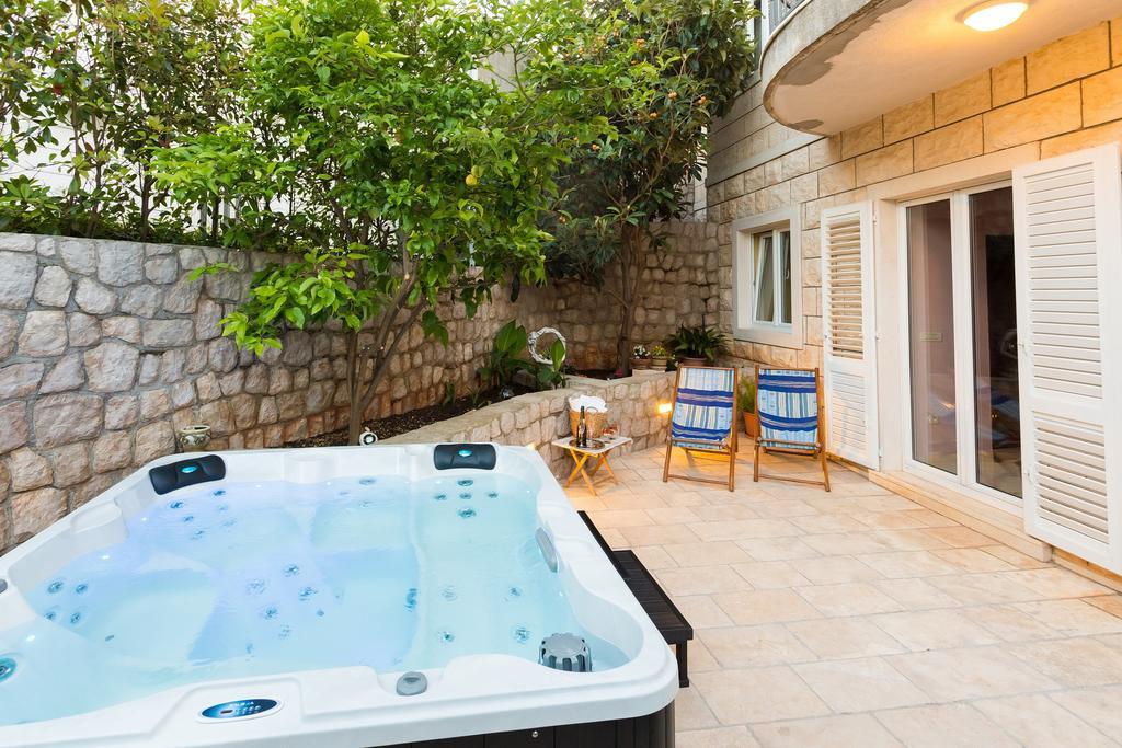 Apartment Barbara With Private Pool Dubrovnik Rum bild